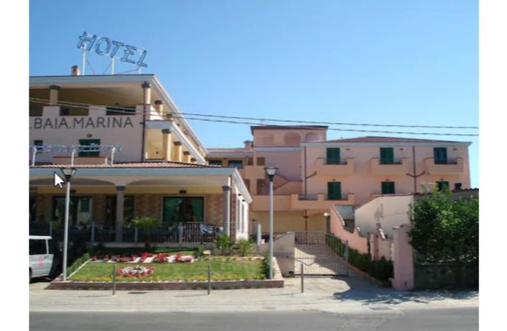 Hotel Baia Marina オロゼーイ エクステリア 写真